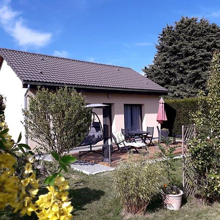 Gite Avec Option Bien-Etre Sur La Veloscenie Montigny-le-Chartif Exterior photo