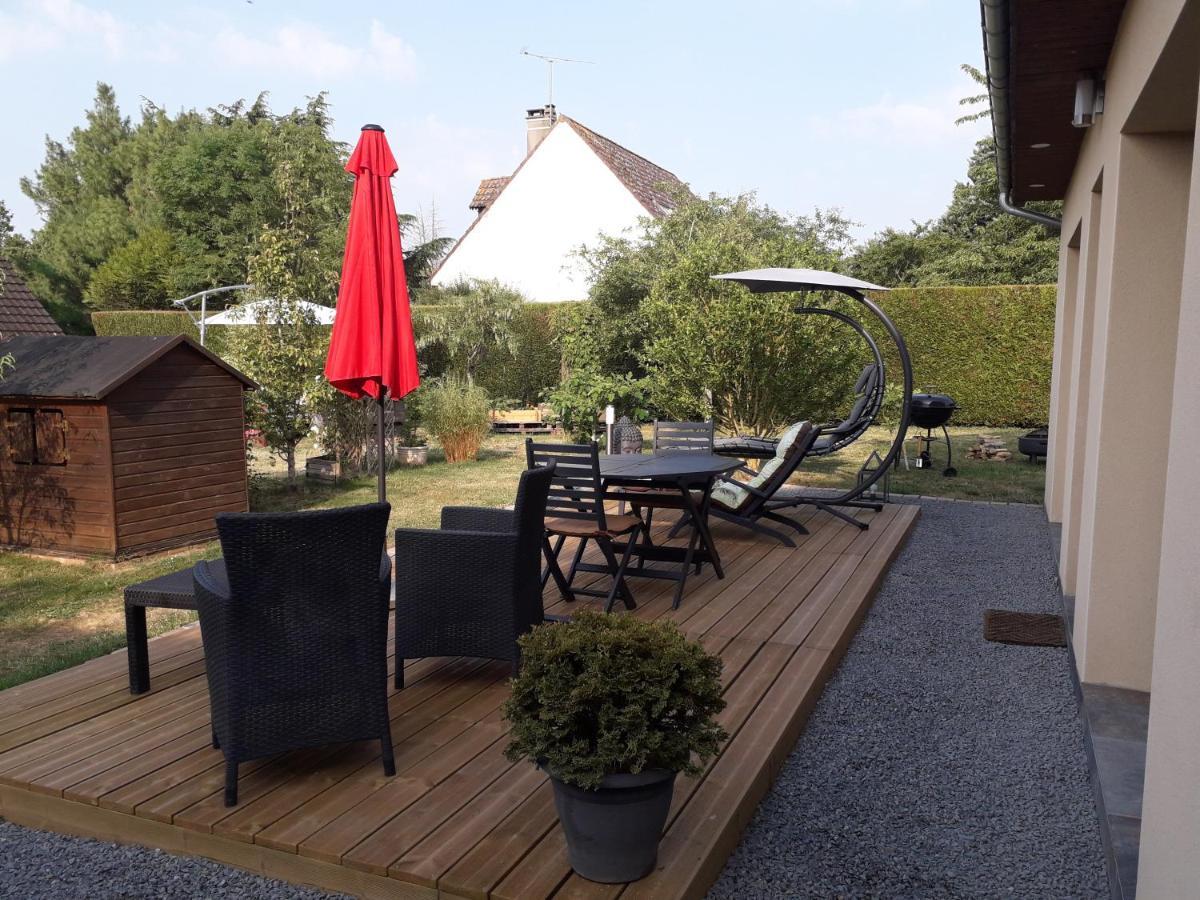 Gite Avec Option Bien-Etre Sur La Veloscenie Montigny-le-Chartif Exterior photo